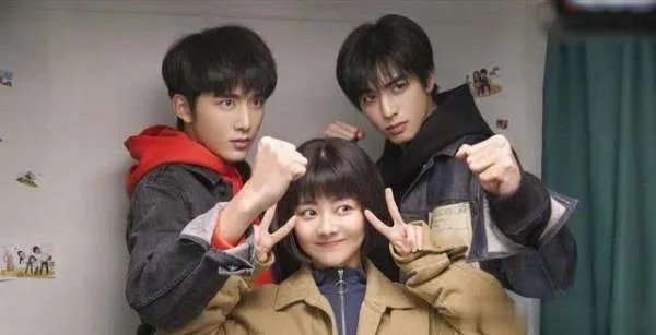 谭松韵妈妈被撞案将开庭,她妈妈是什么时候被撞的?