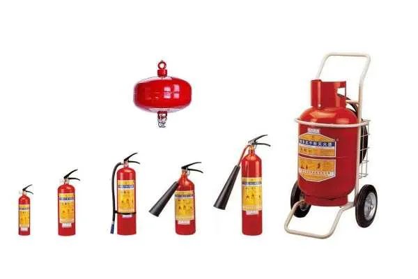 灭火器的操作使用步骤(家长写)
