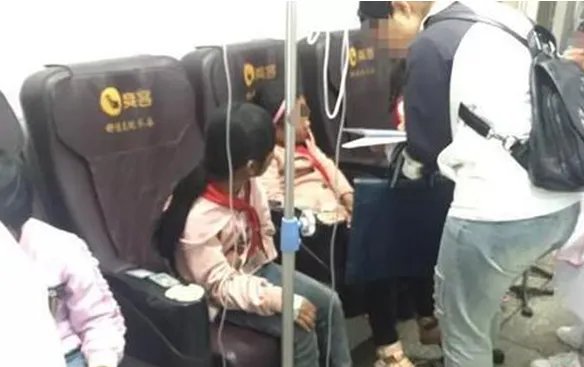 云南小学食物中毒事件有最新进展了吗?