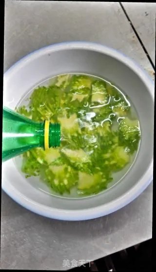 醒目苦瓜