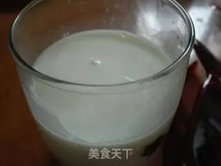 冰镇牛奶