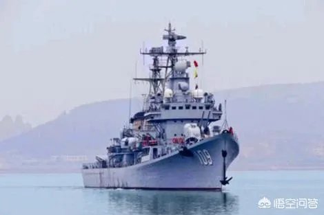 4艘051型驱逐舰同时退役,作为第一代国产驱逐舰,它们都有哪些光荣历史?