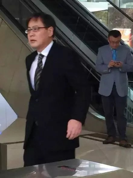 美国为什么突然同意中兴补交证据?
