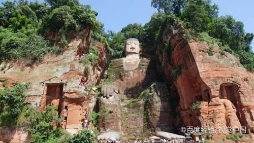 乐山大佛佛教平台被淹,雨水季节怎么安全游玩