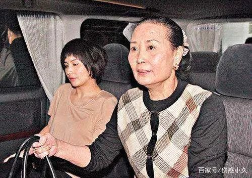 赌王原配黎婉华出身高贵，人生悲剧收尾是因为嫁错人吗？