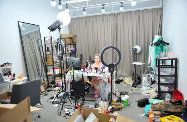 薇娅偷逃税被罚款,她究竟是如何偷税漏税的?