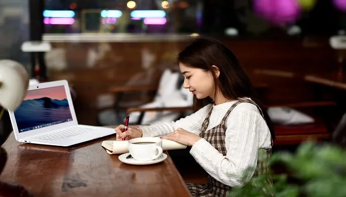天蝎座女人的十大特点 女性天蝎座有什么特点