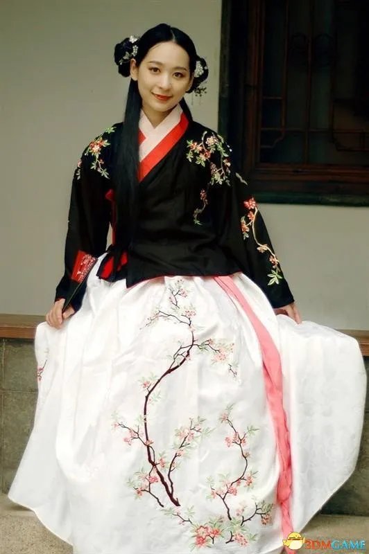 校园汉服女神pk图片盘点 清纯动人如同仙女下凡