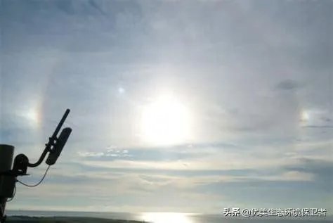 请问吉林天空出现三个太阳,怎么解释!有什么科学依据吗?