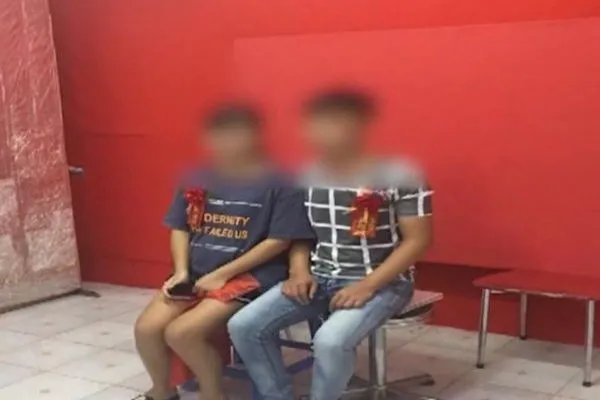逃犯自首求先领证结婚,该名逃犯有什么违法行为?