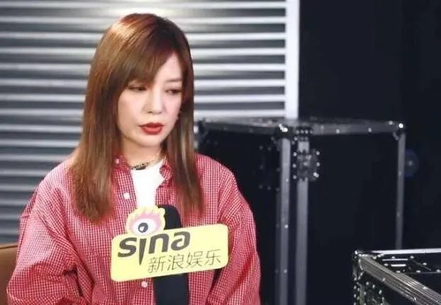 赵薇谈演员门槛变低:无所谓,喜欢还是会留下来