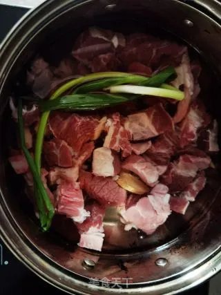 土豆炖牛腩