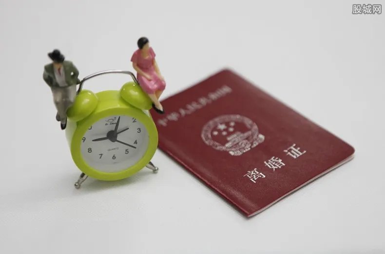 徐翔妻子七夕闹离婚 股神徐翔是怎么坐牢的？