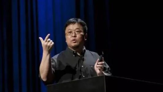 罗永浩机场与人起争执,难道未发布产品被偷拍吗?