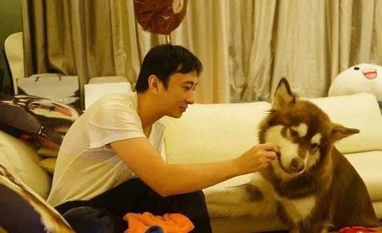 王思聪力挺彭昱畅,他们之间又有什么关系?