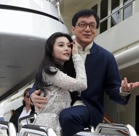 揭成龙劝范冰冰分手真相 称范爷应找自己这样的人