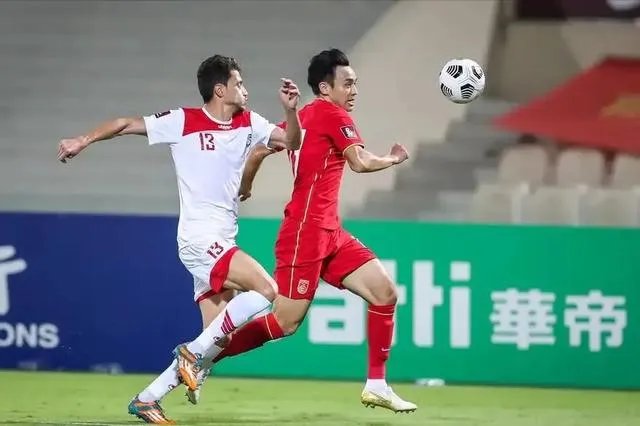国足12强赛抽签，抽到哪些对手会是上上签？