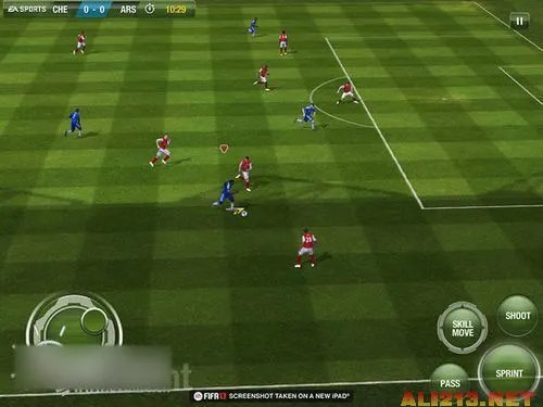 《FIFA13》iOS版截图公布 强悍画面逼近主机!