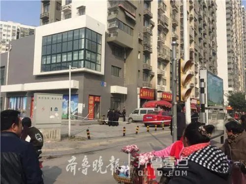 断腿裸尸曾欠高利贷 卖房后又与妻子离婚