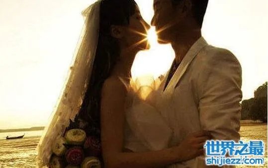 老感觉吴京不喜欢谢楠,上节目公然吵架在家吵得更凶