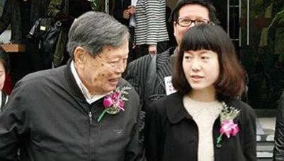 杨振宁去世后翁帆的财产将怎样分配?
