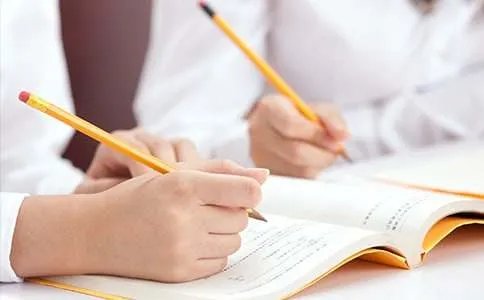难忘的一件事作文300字