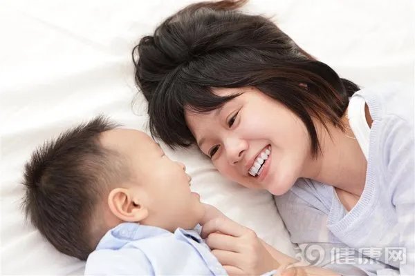 章子怡吐槽女儿“丑”,孩子的颜值到底由谁决定?