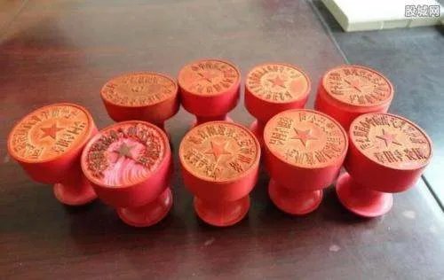老板亲戚伪造公章,公章为何容易伪造?