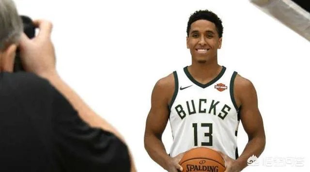 NBA东部决赛你觉得是猛龙赢,还是雄鹿?