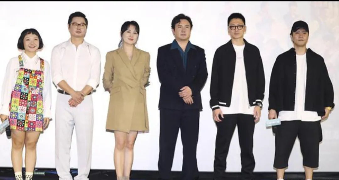 《我和我的家乡》票房破2亿，它凭什么让观众买账的?