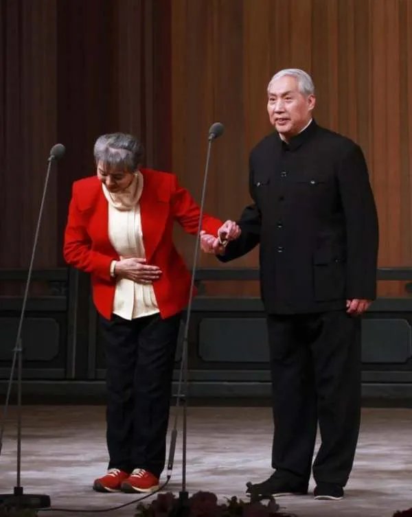 著名京剧表演艺术家钱浩梁是因何去世的?