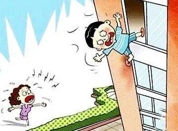 幼童坠落阳台频发警示了什么?