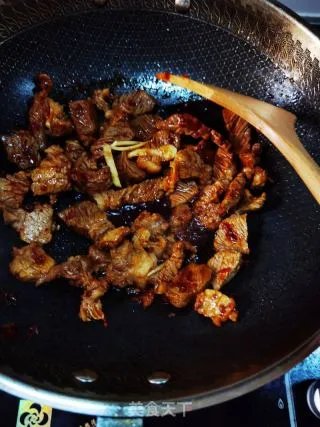土豆炖牛腩