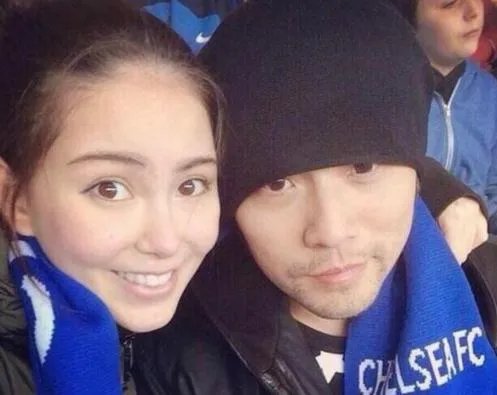 周杰伦妻子产女:女儿长相引热议(图)