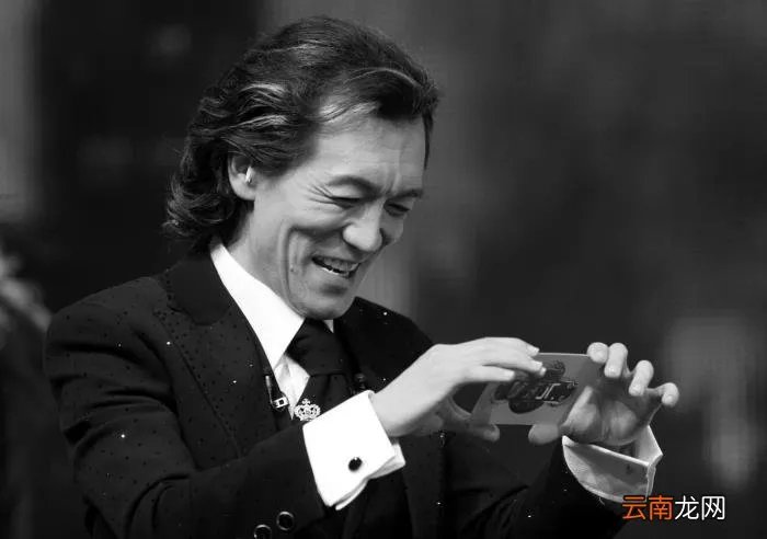 前央视主持人李咏因病在美逝世 李咏现状去世