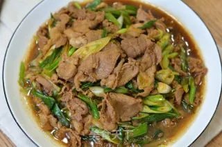 葱爆羊肉