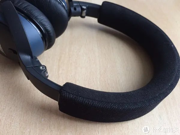 无线头戴耳机的科学选购 篇二:Bose 耳罩式 与 贴耳式 无线耳机的对比