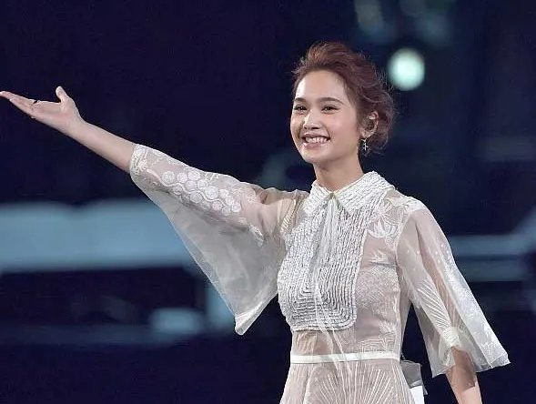 杨丞琳素颜出镜是什么样？