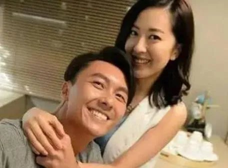 陈自瑶否认婚变:霸气回应与老公的关系