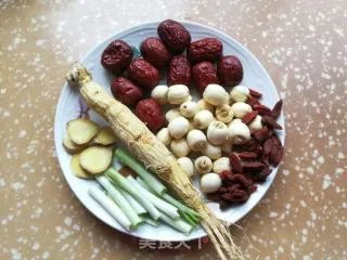 肚包鸡