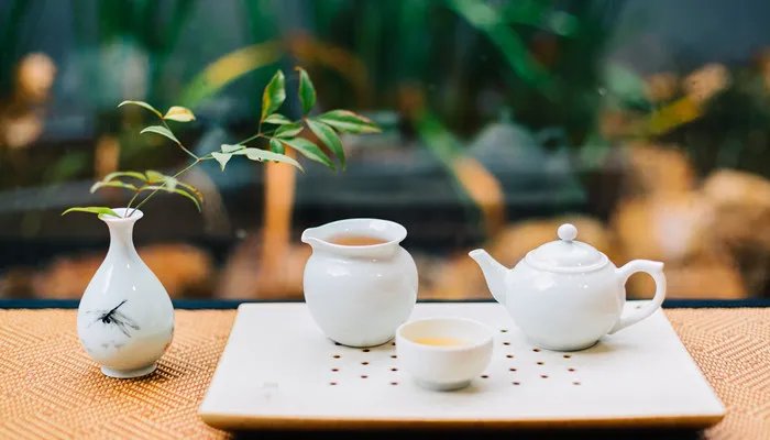叒叕的读音及意思是什么 叒叕的读音及意思是什么解释