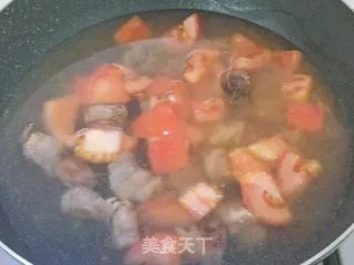 西红柿牛腩汤
