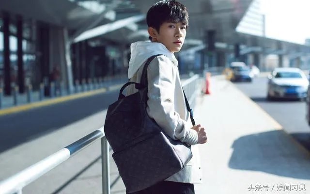 易烊千玺整容了吗?