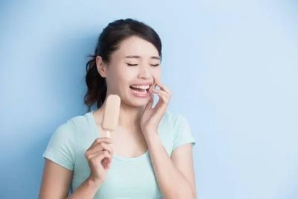 急性牙槽脓肿的全身性症状有哪些