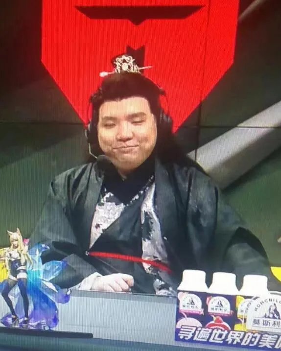 AmazingJ为什么叫古风美男？amazingj是香港人吗