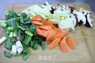 黄焖鸡