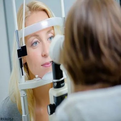 准分子激光治疗近视需要多少钱
