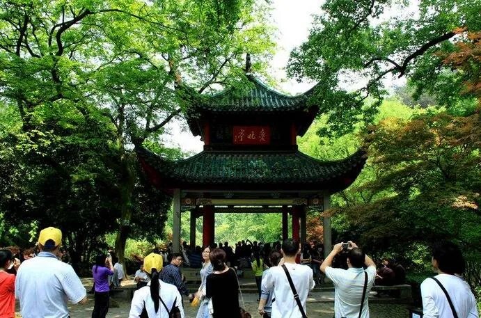 十一月份旅游景点推荐 十一月份去哪里旅游好