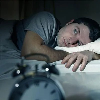 夜里睡觉出汗是怎么回事