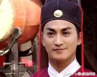 何家劲一生中演过多少部电视剧?